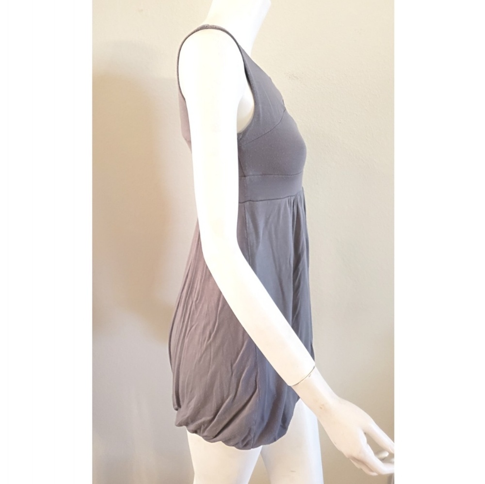 579 Dress - Picture 3 of 8